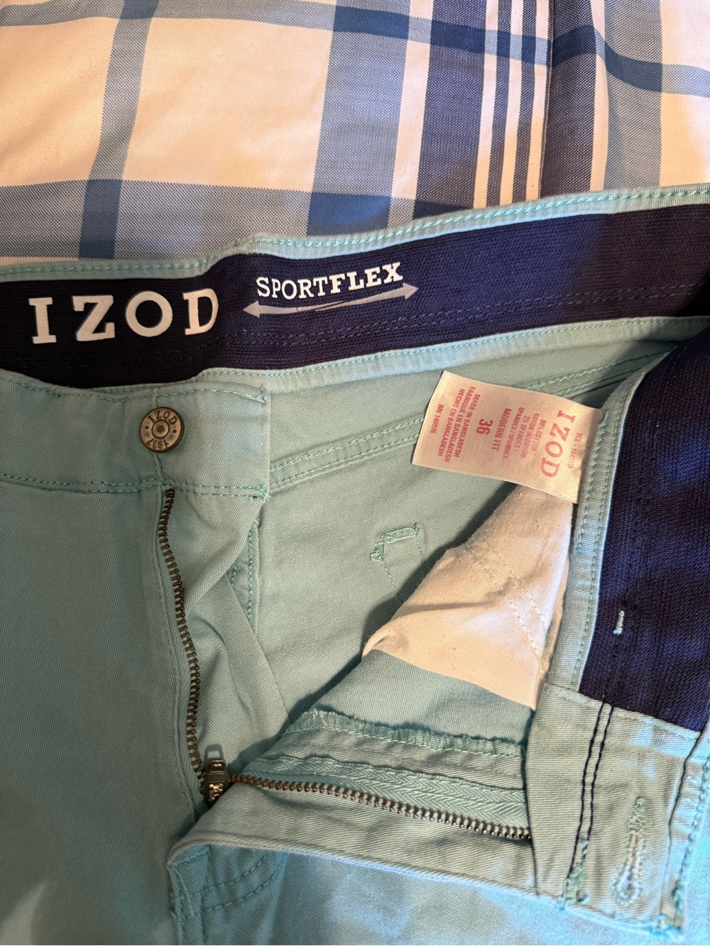 Izod Sportflex Men's Aqua Chino Shorts